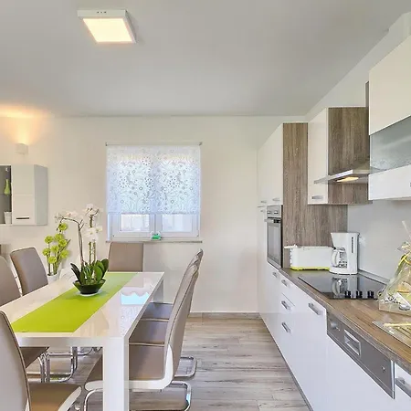Holiday home Nera *