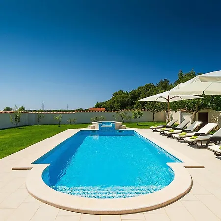 Holiday home Nera
