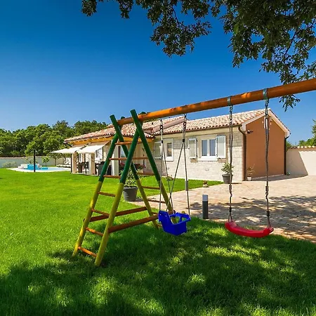 Nera Holiday home *